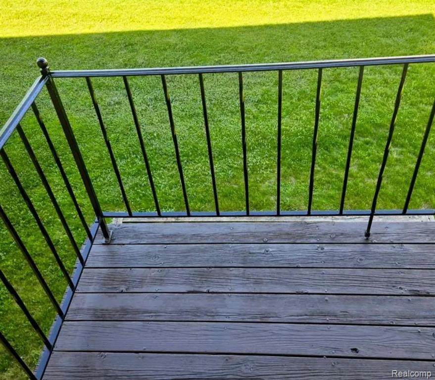 51166 JOHNS Drive, Chesterfield, MI 48047 — Photo 9