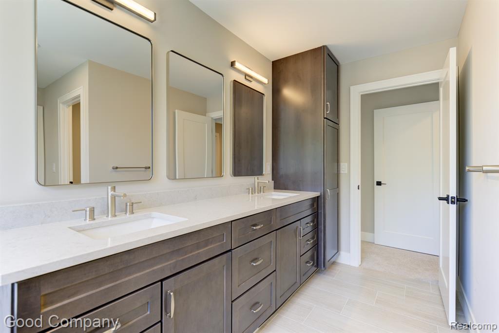 808 Irving Avenue, Royal Oak, MI 48067 — Photo 57