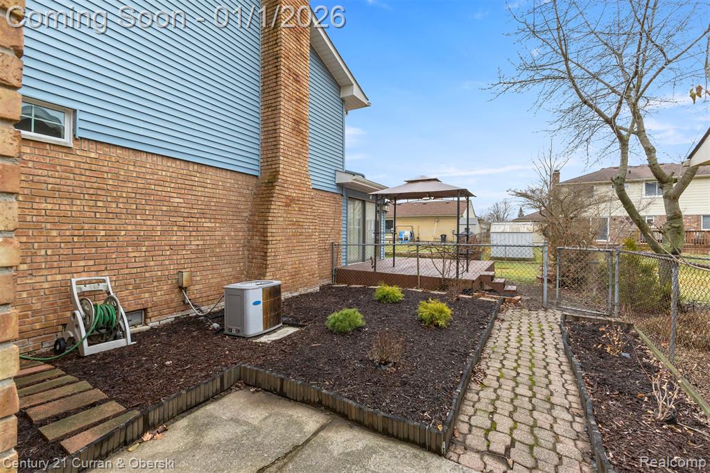 43783 Leeann Lane, Canton, MI 48187 — Photo 25