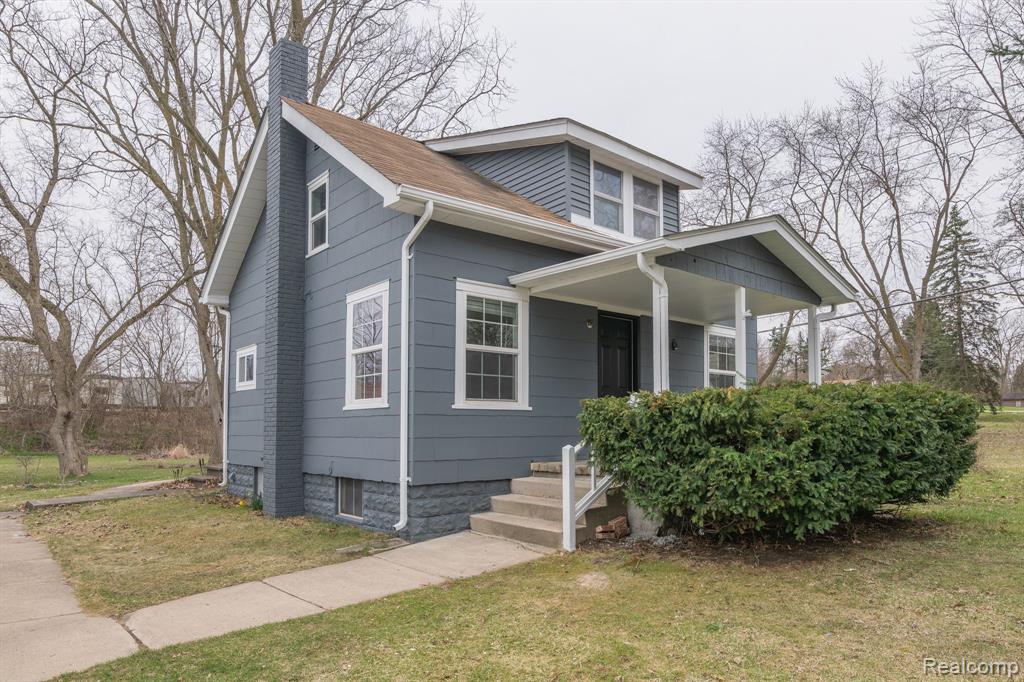4941 S HILL Road, Milford, MI 48381 — front exterior