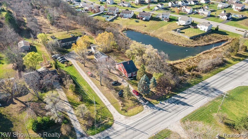 1261 W GRAND BLANC Road, Grand Blanc, MI 48439 — Photo 2