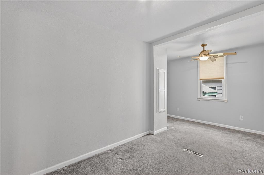 306 S Main Street, Vassar, MI 48768 — Photo 18