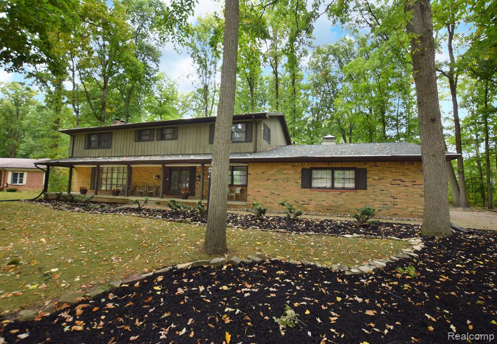 6196 SIERRA Pass, Flint, MI 48532 — front exterior