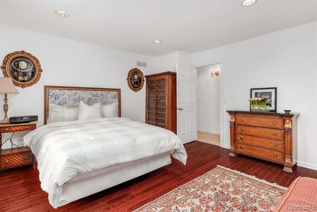 5035 Oakbrooke Drive, West Bloomfield, MI 48323 — Photo 22