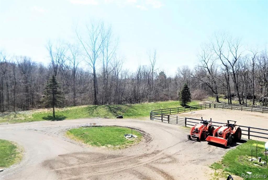 4441 Mack Road, Howell, MI 48855 — Photo 6