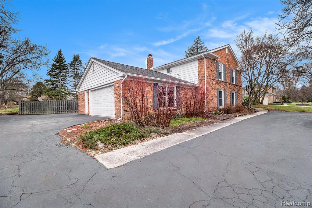 6226 WELLESLEY Drive, West Bloomfield, MI — Photo 3