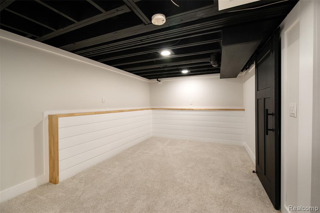 422 Walnut Avenue, Royal Oak, MI 48073 — Photo 41