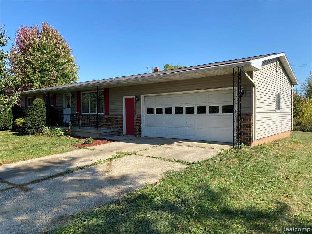 6317 2nd Street, Mayville Vlg, MI 48744 — front exterior