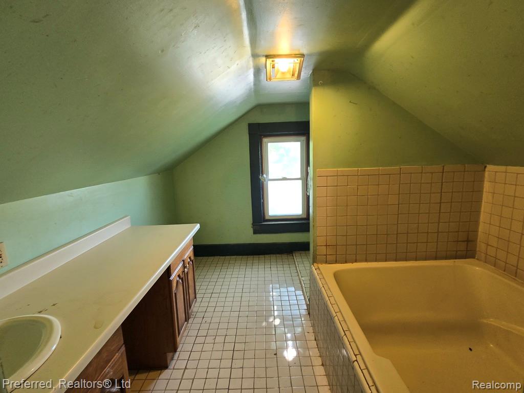 9512 McCrone Road, Milan, MI 48160 — Photo 14