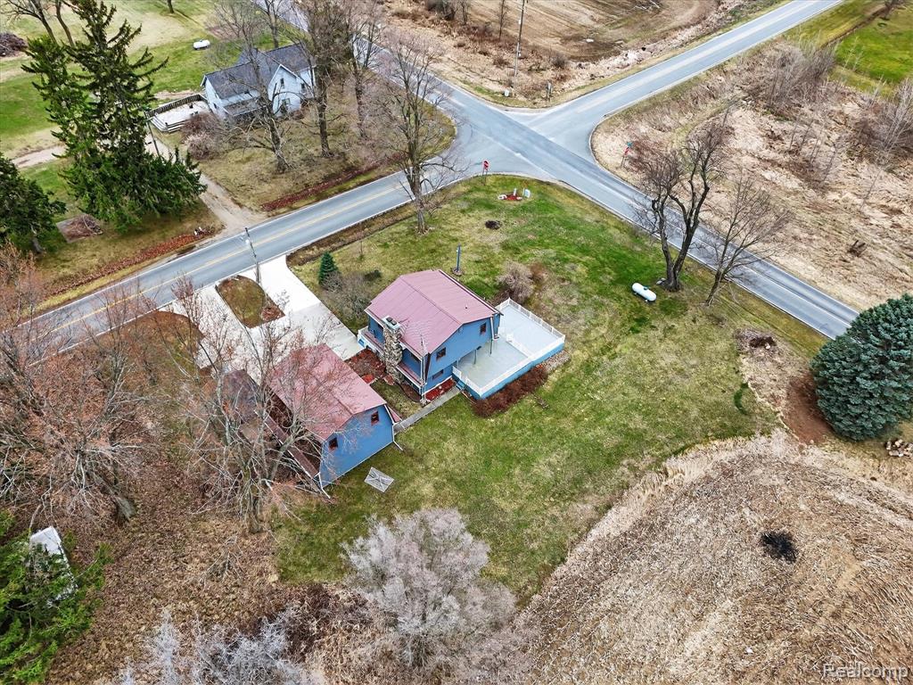 992 W Bennington Road, Owosso, MI 48867 — Photo 51