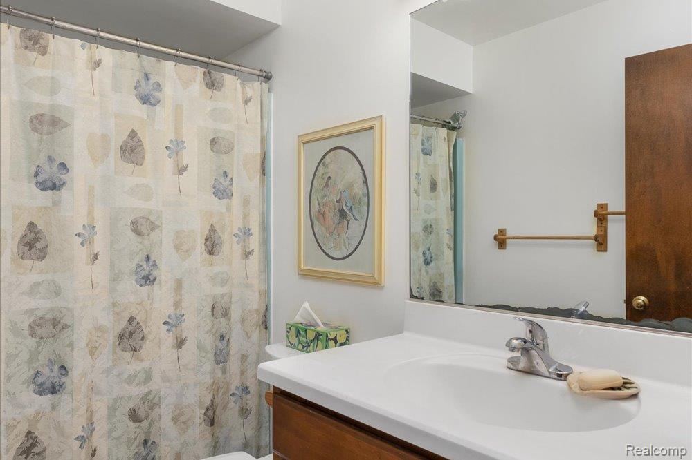 5618 Ann Arbor Saline Road, Saline, MI 48176 — Photo 13