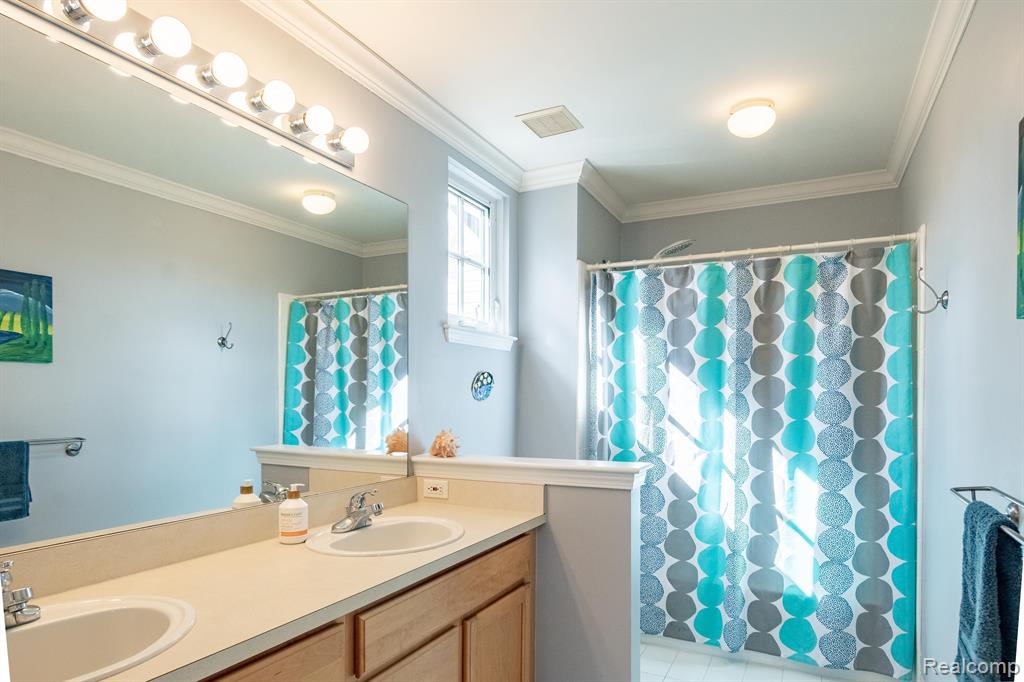 50291 HANCOCK Street, Canton, MI 48188 — Photo 24
