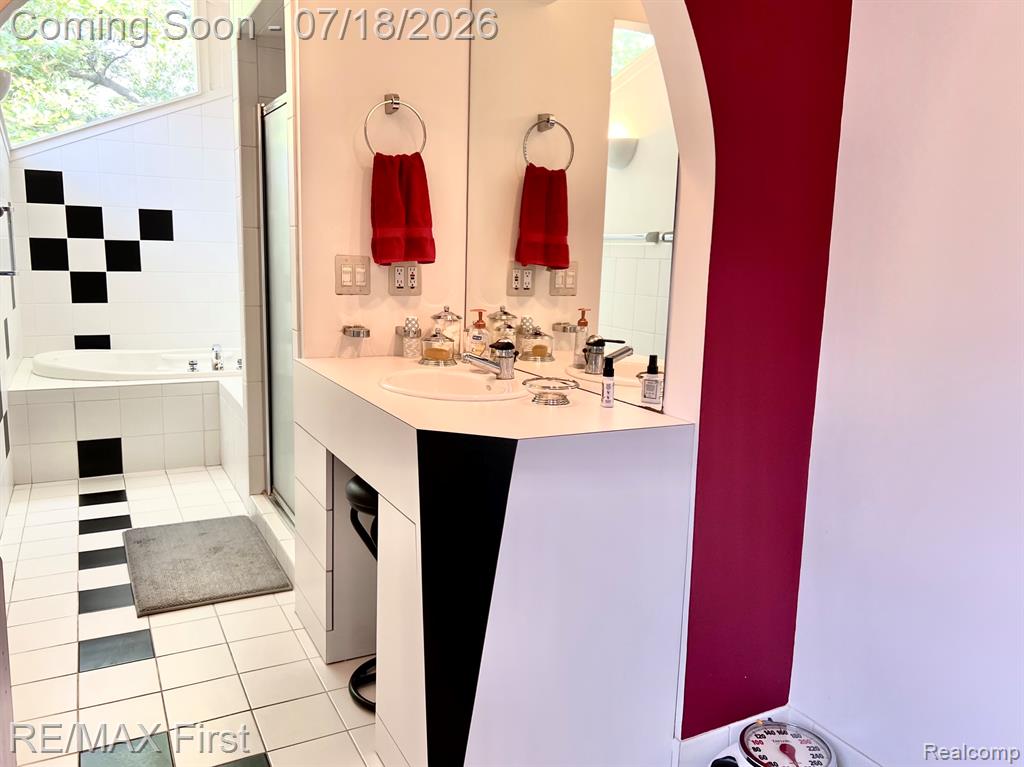 774 W Oakridge Street, Ferndale, MI 48220 — Photo 35