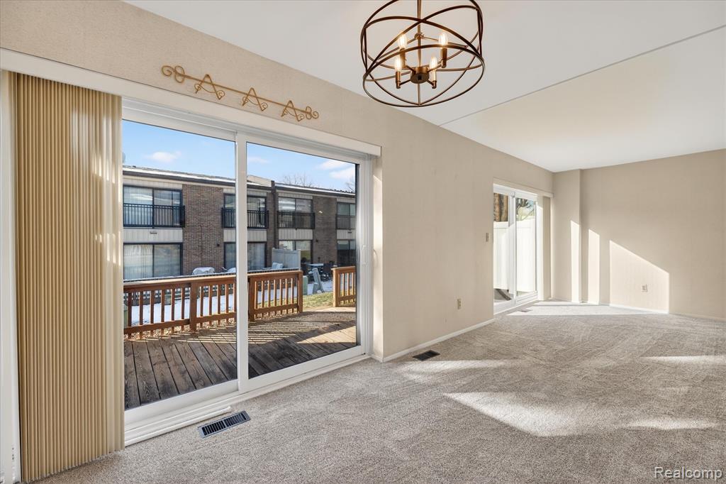 18268 University Park Drive, Livonia, MI, 48152