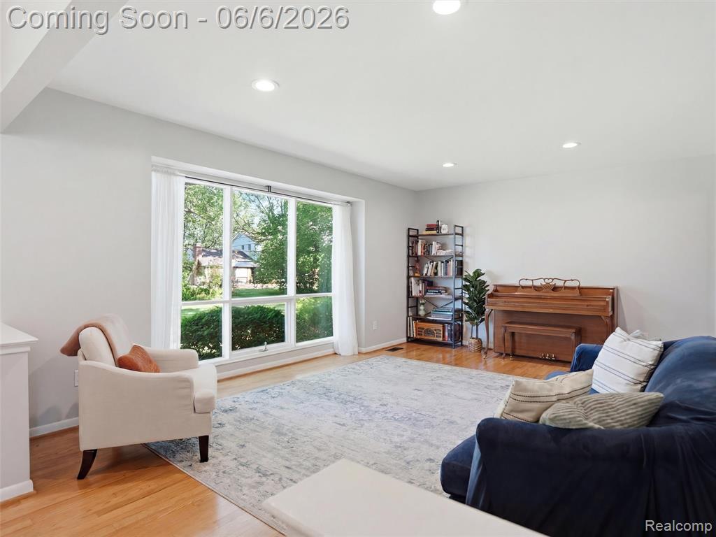 6623 Pine Eagle Lane, West Bloomfield, MI — Photo 5