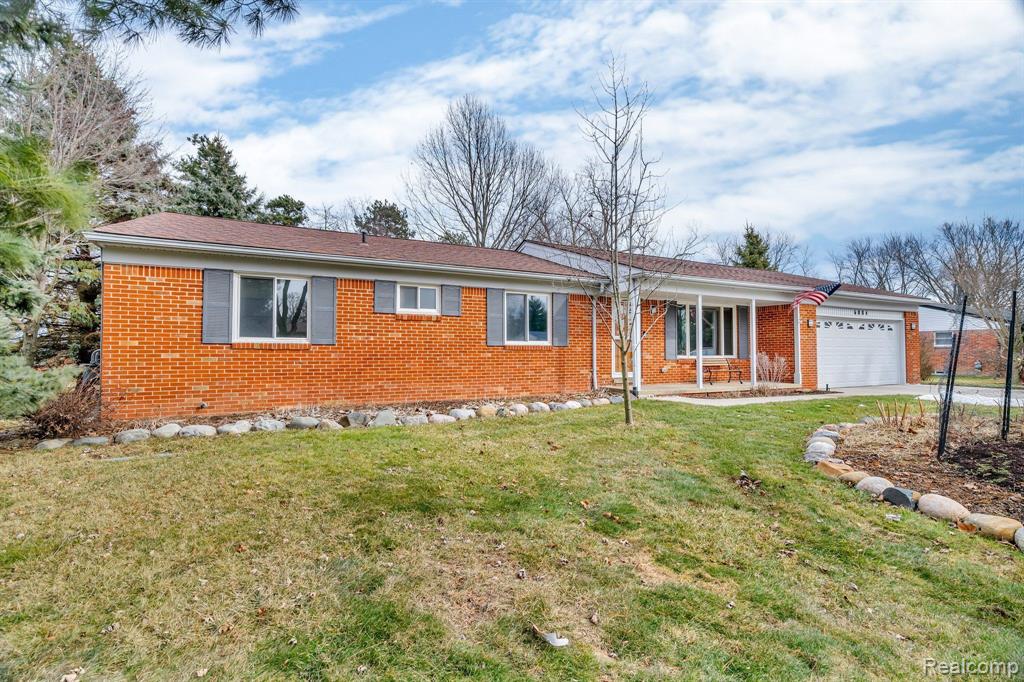 6084 HERBMOOR Street, Troy, MI 48098 — Photo 3