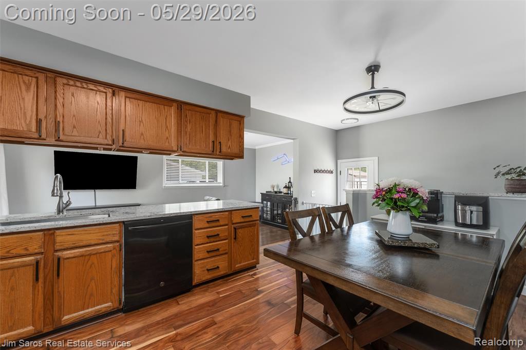 22801 Lake Boulevard, Saint Clair Shores, MI 48082 — Photo 6