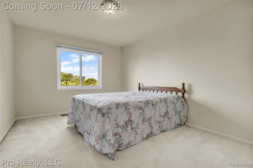 13838 Fawn Woods Court, Plymouth, MI 48170 — Photo 25