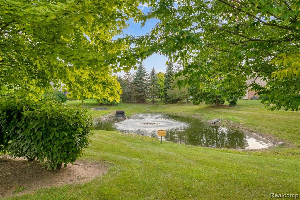 673 Ethan Drive, Westland, MI — Photo 43