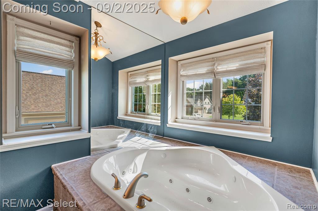 8468 Cranbrook Drive, Grand Blanc, MI 48439 — Photo 28