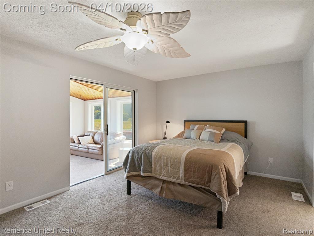 16431 Oak Hill Drive, Fenton, MI 48430 — Photo 26