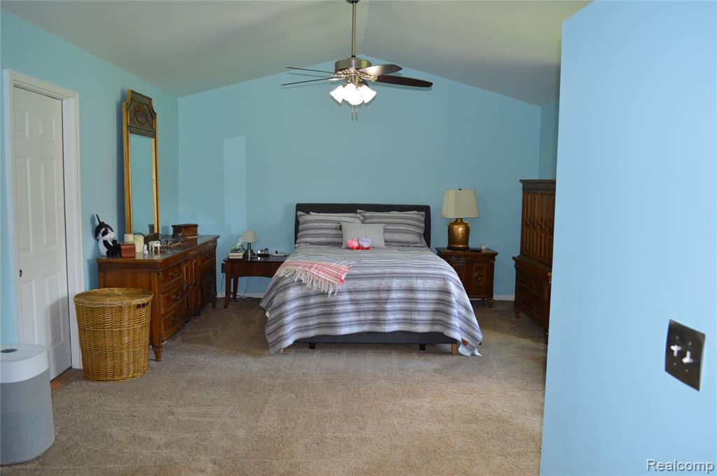 5708 Berwick Court, Clarkston, MI — Photo 20