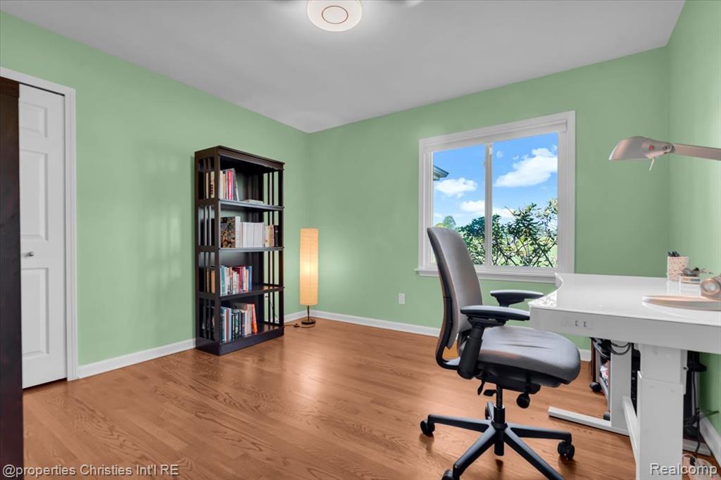 6225 Golfview Drive, Bloomfield Hills, MI 48301 — Photo 20