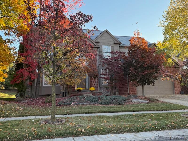 7555 Windgate Circle, West Bloomfield, MI 48323 — Photo 2
