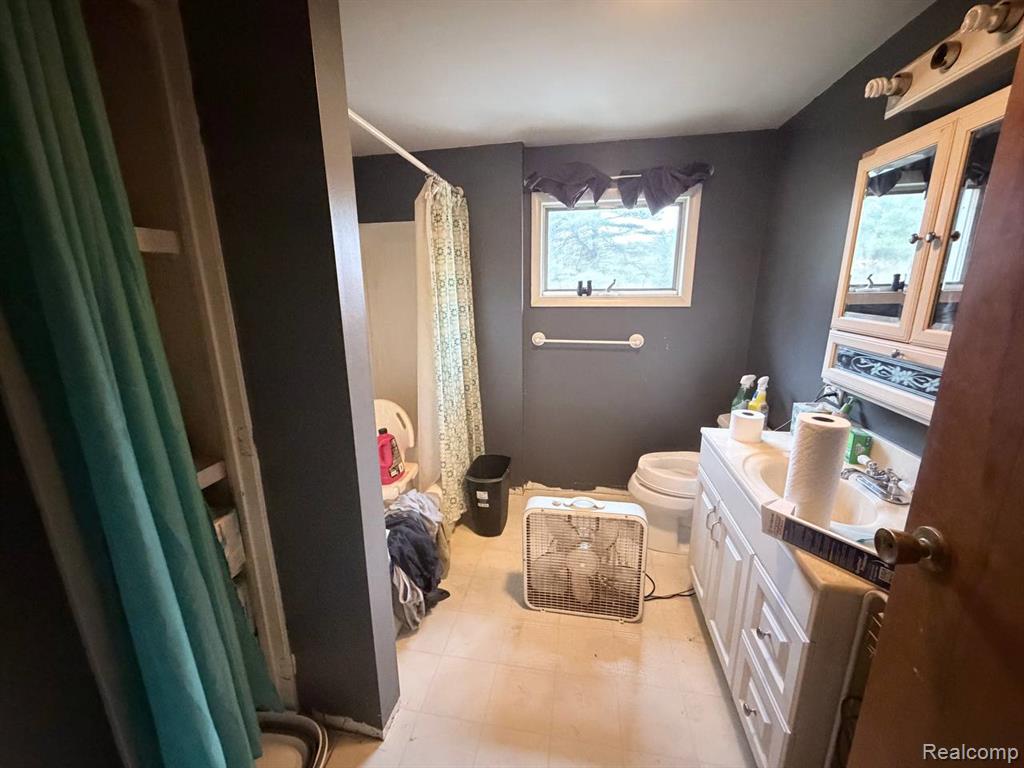 10157 Willowbrook Drive, Flushing, MI 48433 — Photo 18