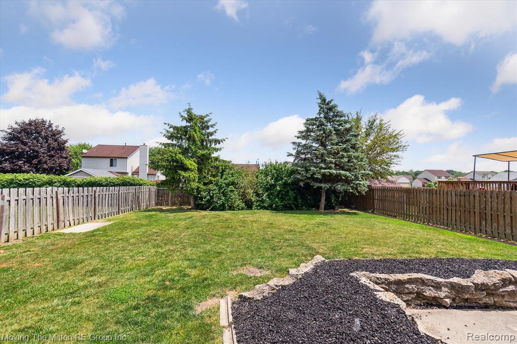 49212 Kimberly Ann Lane, Chesterfield, MI — Photo 40