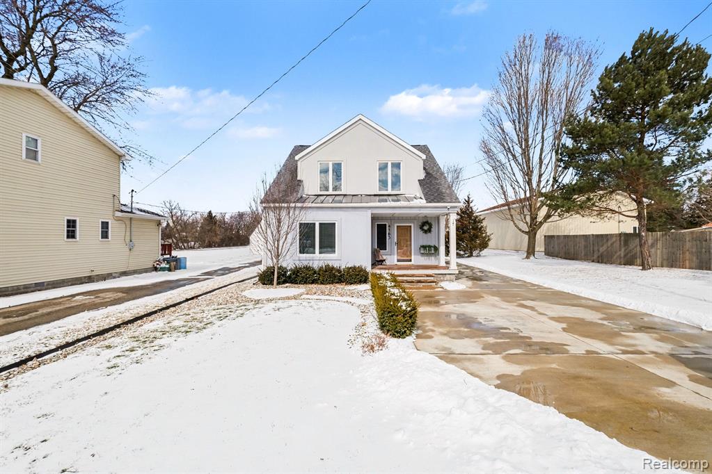 4163 E Maple Avenue, Grand Blanc, MI 48439 — Photo 4