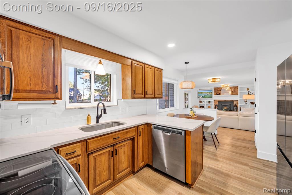 5920 Warbler Drive, Clarkston, MI — Photo 16