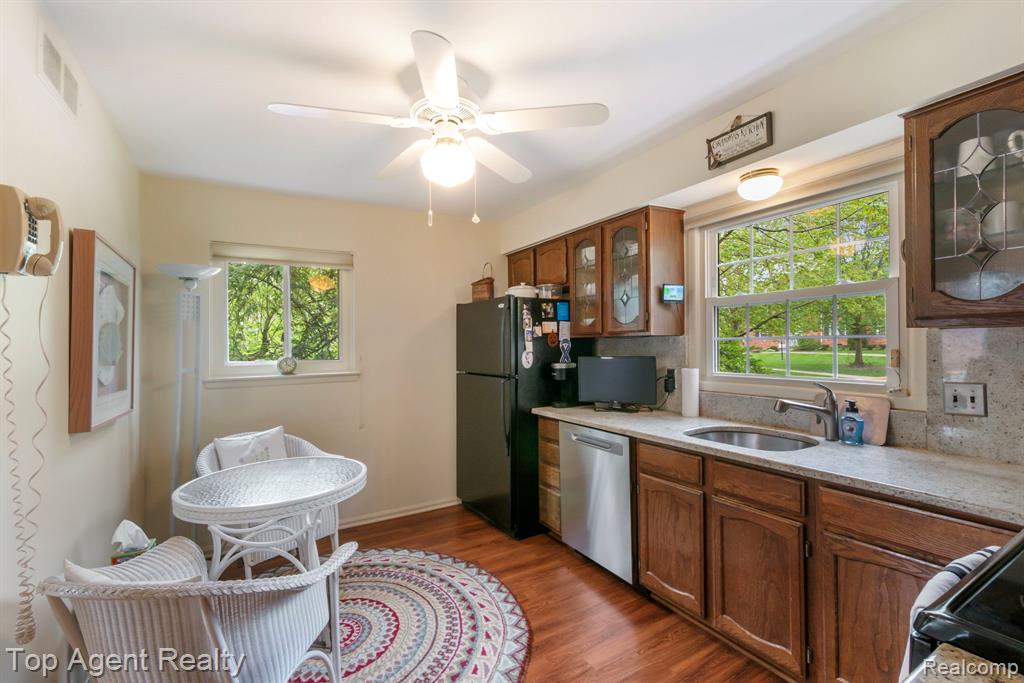 1200 Trailwood Path, Bloomfield Hills, MI 48301 — Photo 13