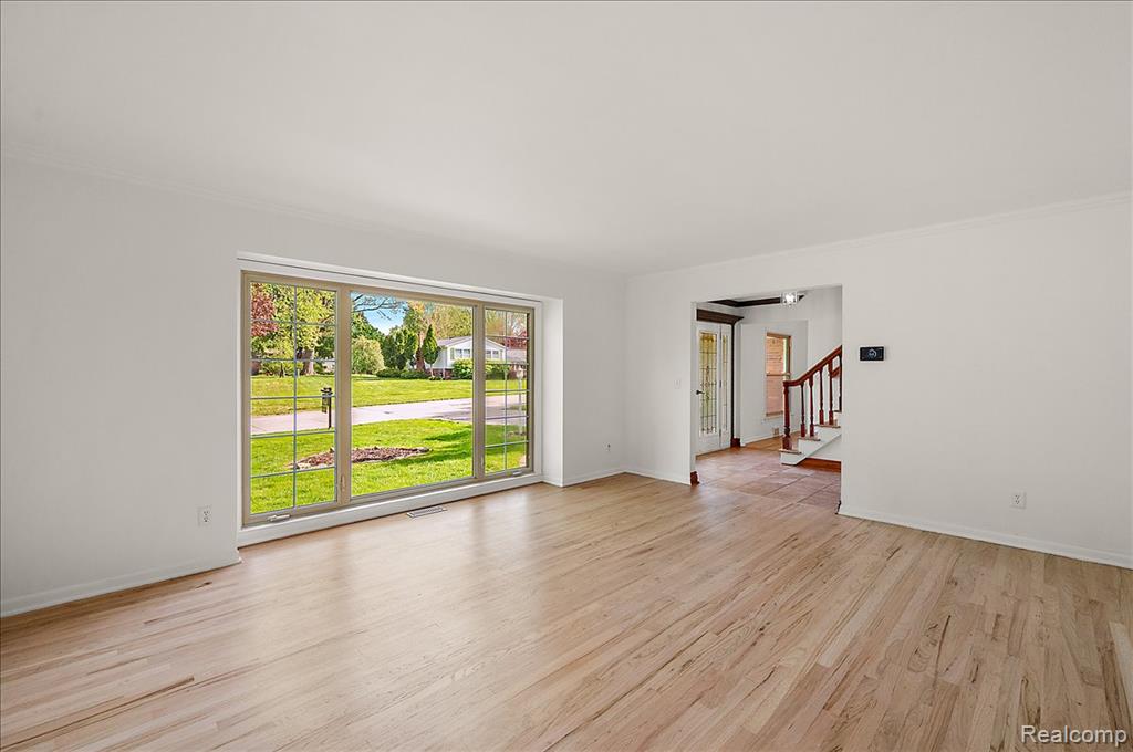 536 Rolling Rock Road S, Bloomfield Hills, MI 48304 — Photo 9