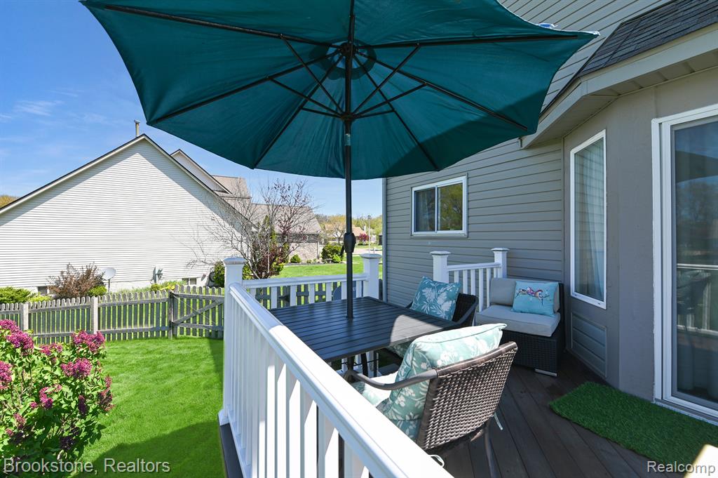 8344 DEER CREEK Court, Grand Blanc, MI 48439 — Photo 31