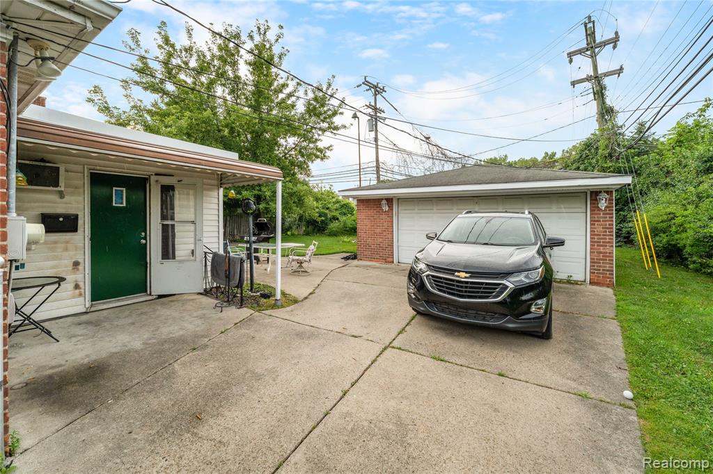 31426 Rush Street, Garden City, MI — Photo 16