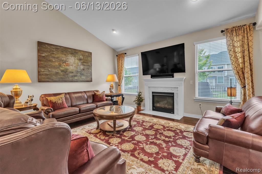 23719 Stoneleigh Drive, South Lyon, MI 48178 — Photo 19