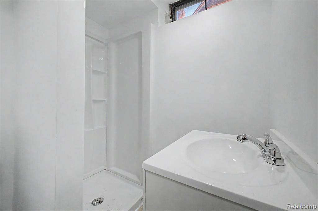 5485 Steadman Street, Dearborn, MI 48126 — Photo 32