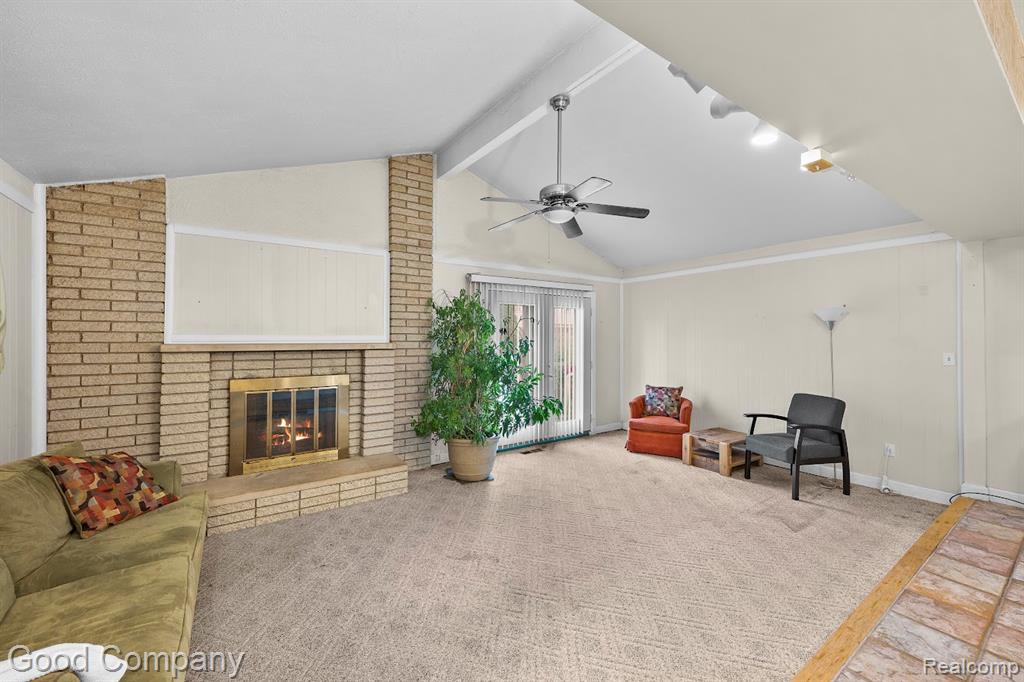 4215 Nickolas Drive, Sterling Heights, MI 48310 — Photo 5