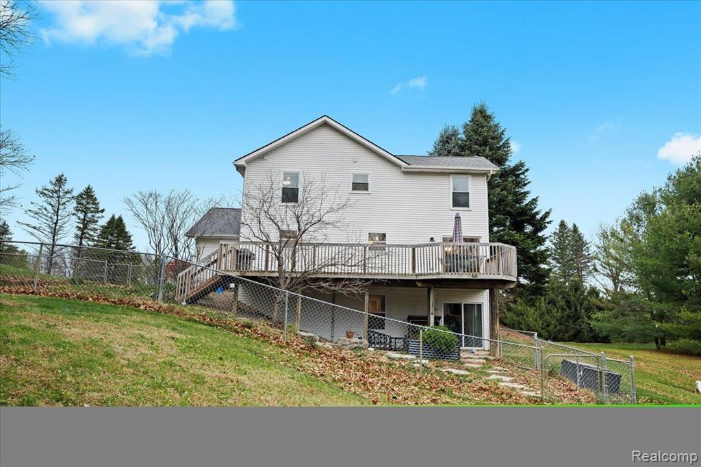 41 SUNSET PINES Drive, Howell, MI 48843 — Photo 27