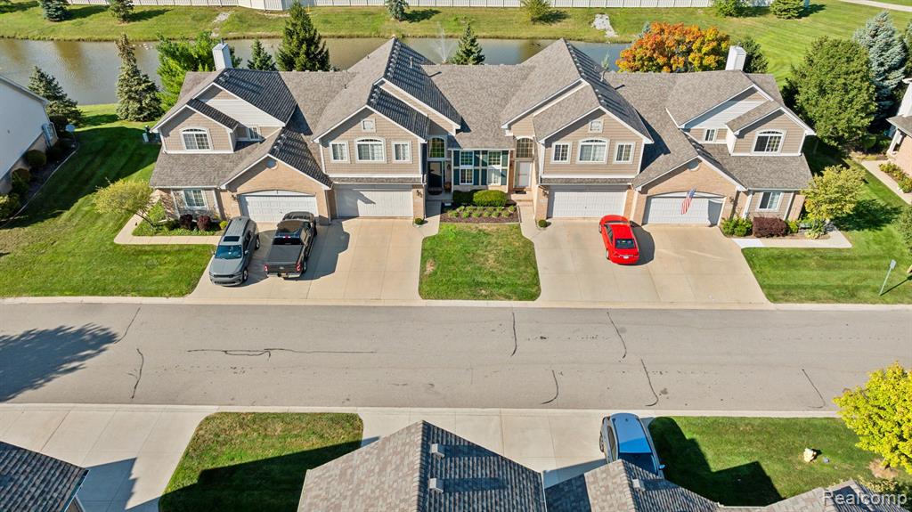 23804 McCORT Drive, Unit 6, Flat Rock, MI 48134 — Photo 30