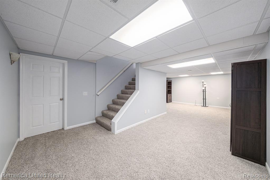 28016 Stillwater Court, South Lyon, MI 48165 — Photo 22