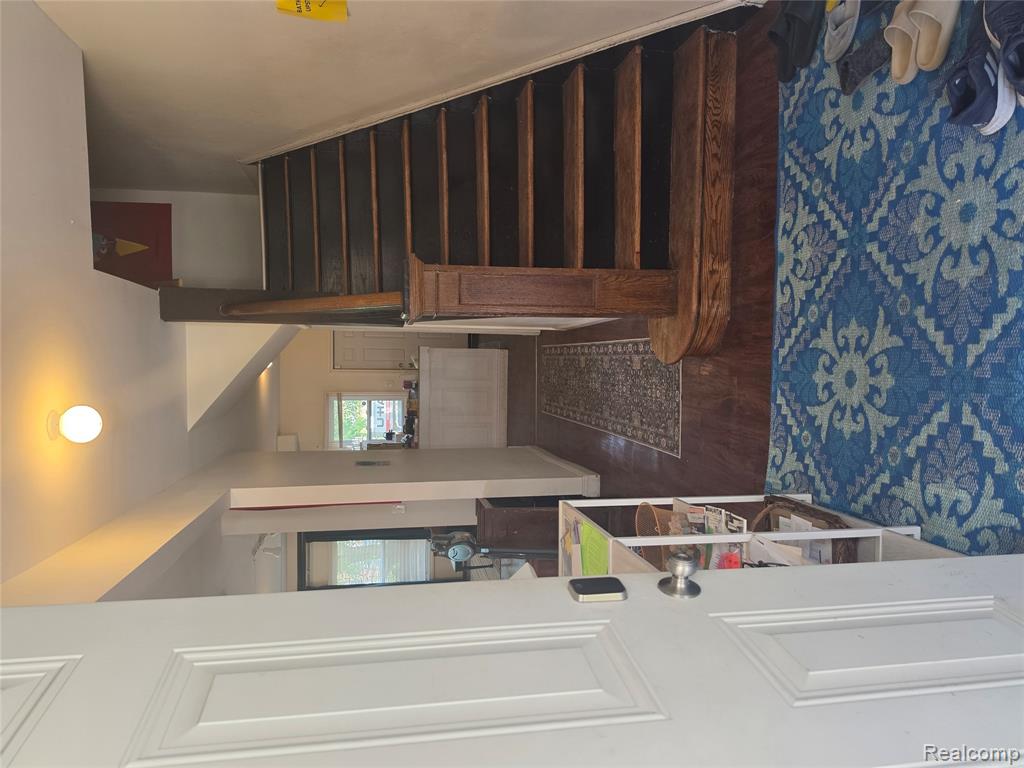 80 Clairmount Street, Detroit, MI 48202 — Photo 2
