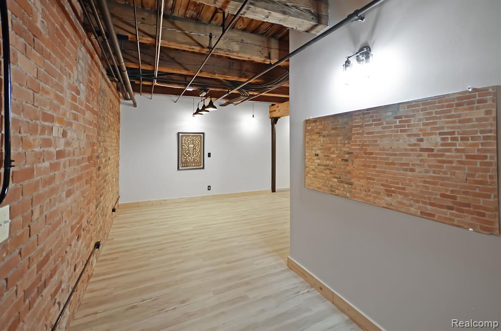 6533 E JEFFERSON Avenue, 6-LL04, Detroit, MI 48207 — Photo 5