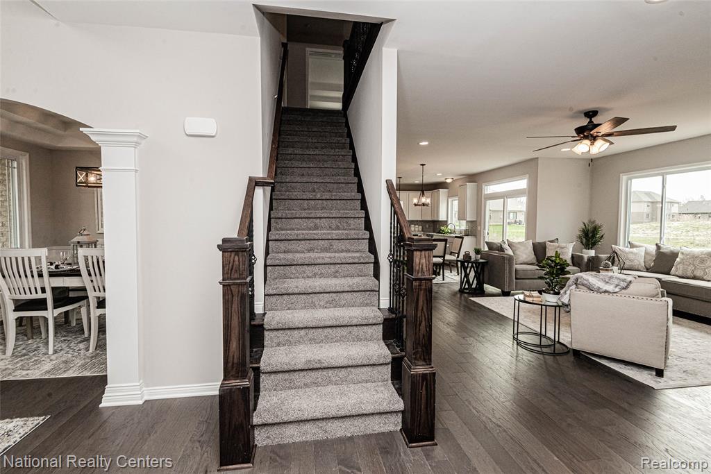 2495 Lindsay Lane, Grand Blanc, MI 48439 — Photo 25