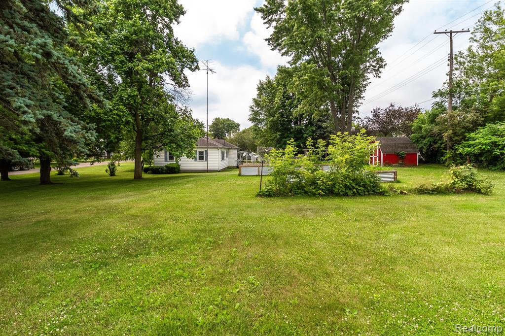 8440 EAST Street, Millington, MI 48746 — Photo 47
