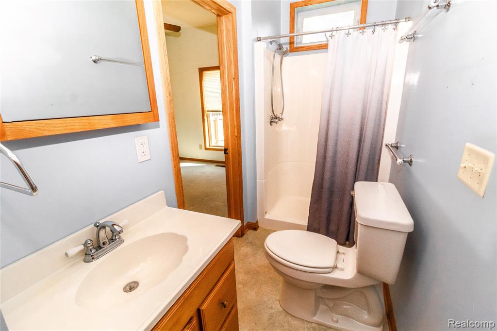 847 N Main Street, Lapeer, MI 48446 — Photo 23