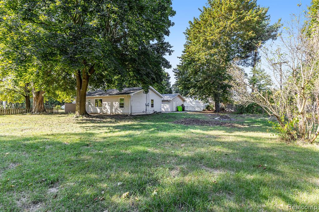 320 Barker Road, Whitmore Lake, MI 48189 — Photo 24