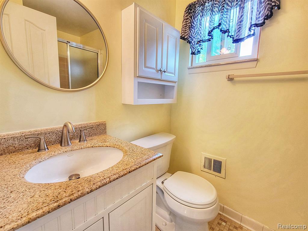 42608 Somerset, Canton, MI 48187 — Photo 29