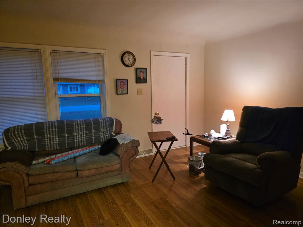 2835 Doyle Street, Marlette, MI 48453 — Photo 3